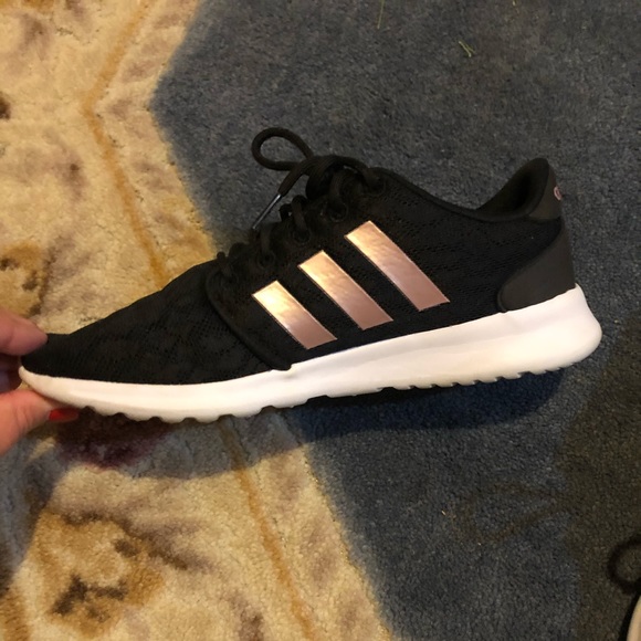 adidas cloudfoam qt racer women's shoes black copper